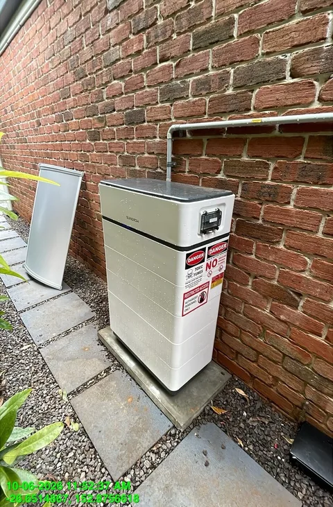 Sungrow modular home battery — outdoor wall-side install